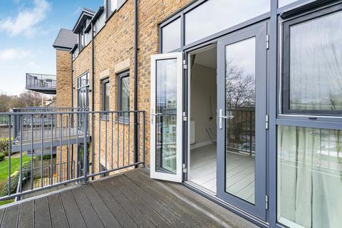 1 bedroom apartment for sale, Waterloo Road, Uxbridge, UB8