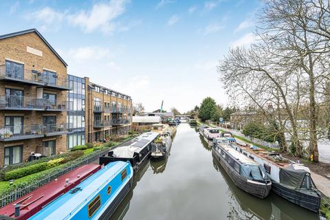 Waterloo Road, Uxbridge, UB8