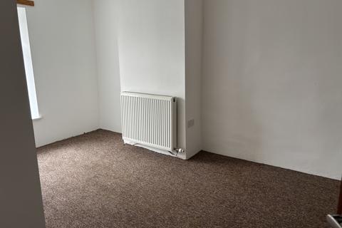 2 bedroom terraced house to rent, Hope Street, Brierfield BB9