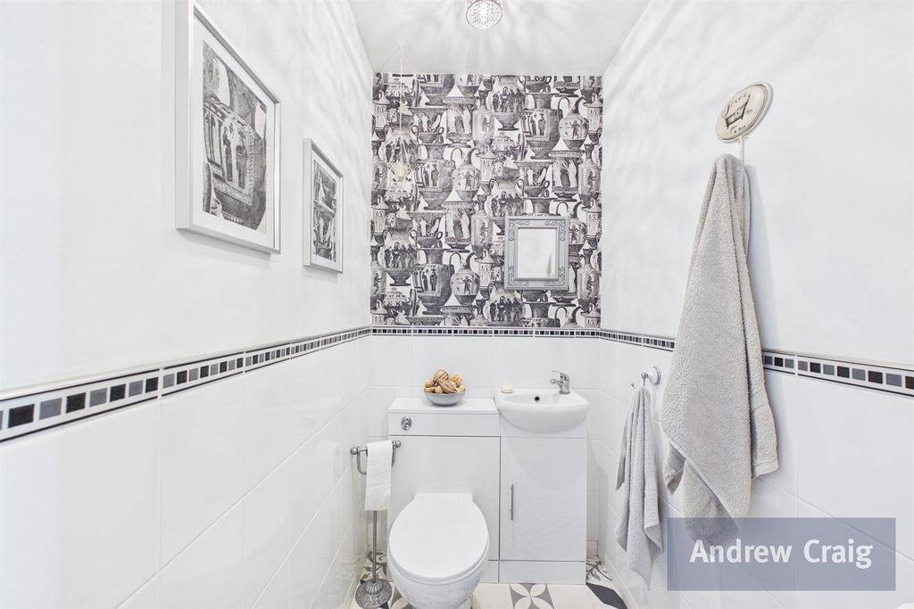 Ground Floor Wc