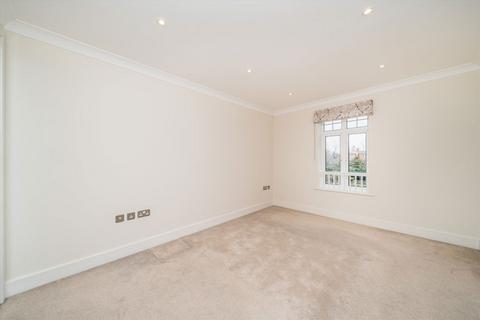 undefined, Albany Park Road, Kingston Upon Thames KT2