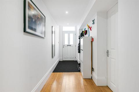 undefined, Victoria Road, Kingston Upon Thames KT1