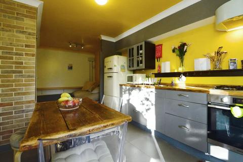 2 bedroom apartment for sale, Ramsey Walk, London