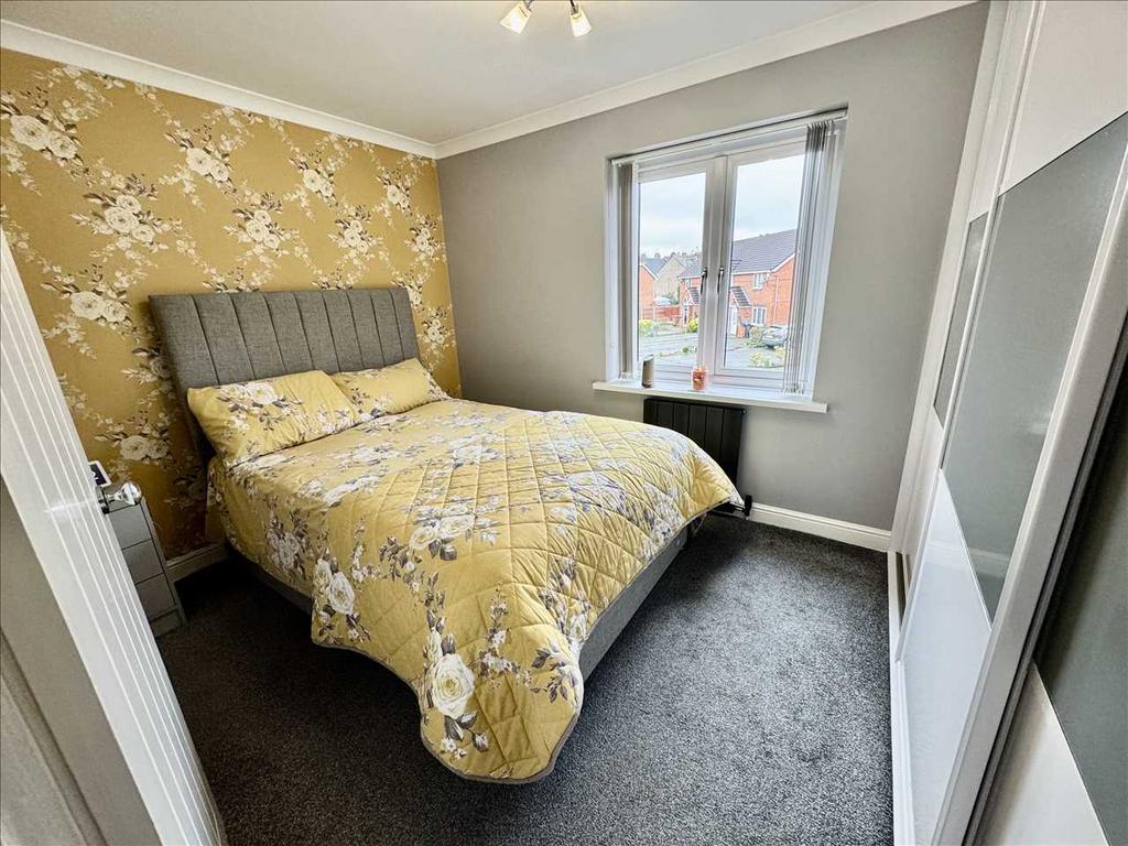 BEDROOM 1 (Front)