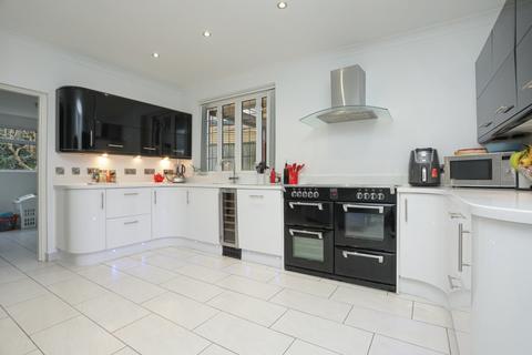 5 bedroom detached house for sale, Albion Close, Herne Bay, Kent, CT6
