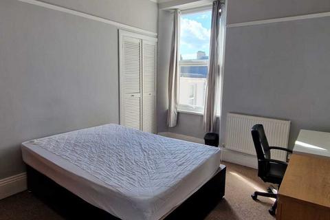 undefined, 15 Baring Street