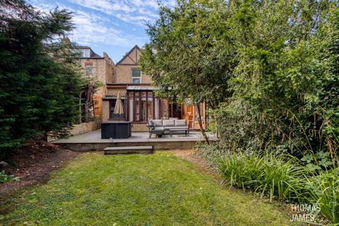 3 bedroom apartment for sale, Eversley Park Road, London, N21
