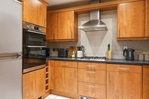 2 bedroom apartment for sale, Wray Common Road, Reigate, Surrey, RH2