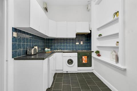 undefined, Flat 9, 2 VICTORIA TERRACE, LEEDS