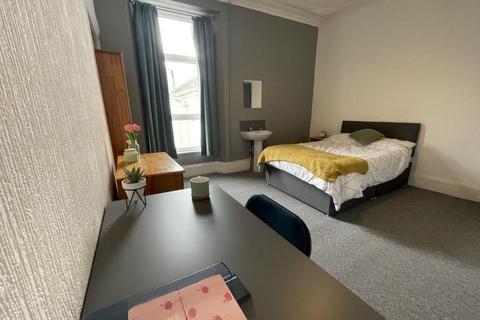 undefined, 28 Lisson Grove