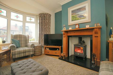 undefined, Lesmere Grove, Off Poplar Grove, Bradford, BD7