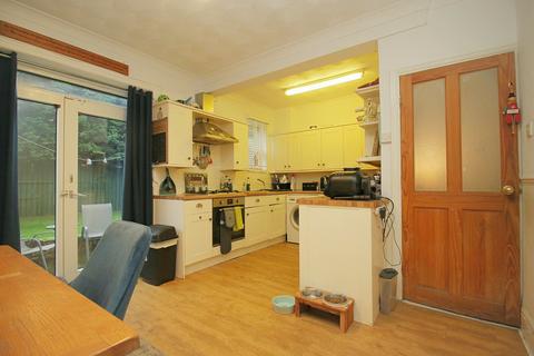undefined, Lesmere Grove, Off Poplar Grove, Bradford, BD7