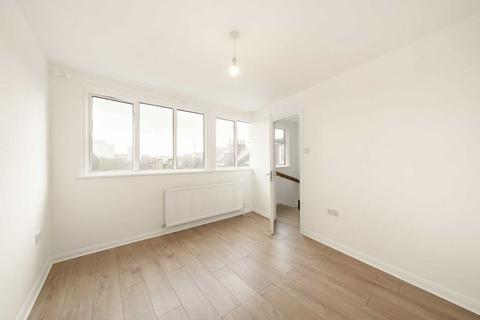 1 bedroom flat to rent, Seven Sisters Road, London N7