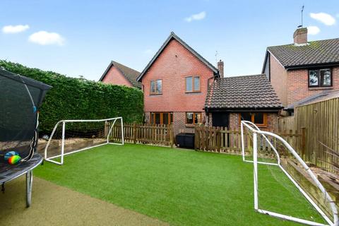 undefined, East Grinstead, West Sussex, RH19
