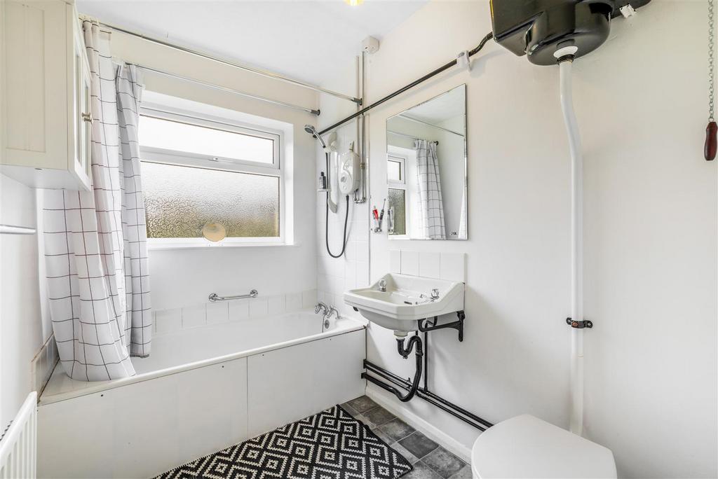 150 Meridian Road (Fishtoft)-15.jpg