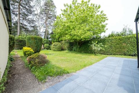 undefined, Ferndown LARGE MODERN BUNGALOW