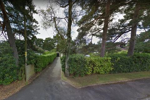 undefined, Ferndown LARGE MODERN BUNGALOW