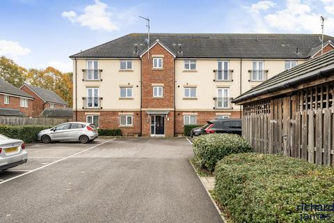 2 bedroom flat for sale, Upper Stratton, Swindon SN2