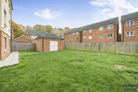 2 bedroom flat for sale, Upper Stratton, Swindon SN2