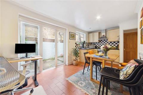 1 bedroom flat to rent, Iffley Road, London W6