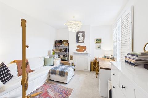 undefined, Godstone Road, St Margarets