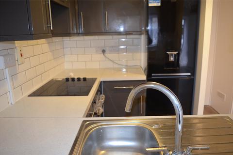 1 bedroom apartment to rent, Gloucester Court, Mitcham CR4