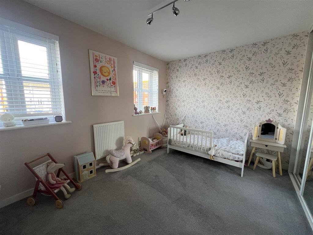 Bed 3.JPG