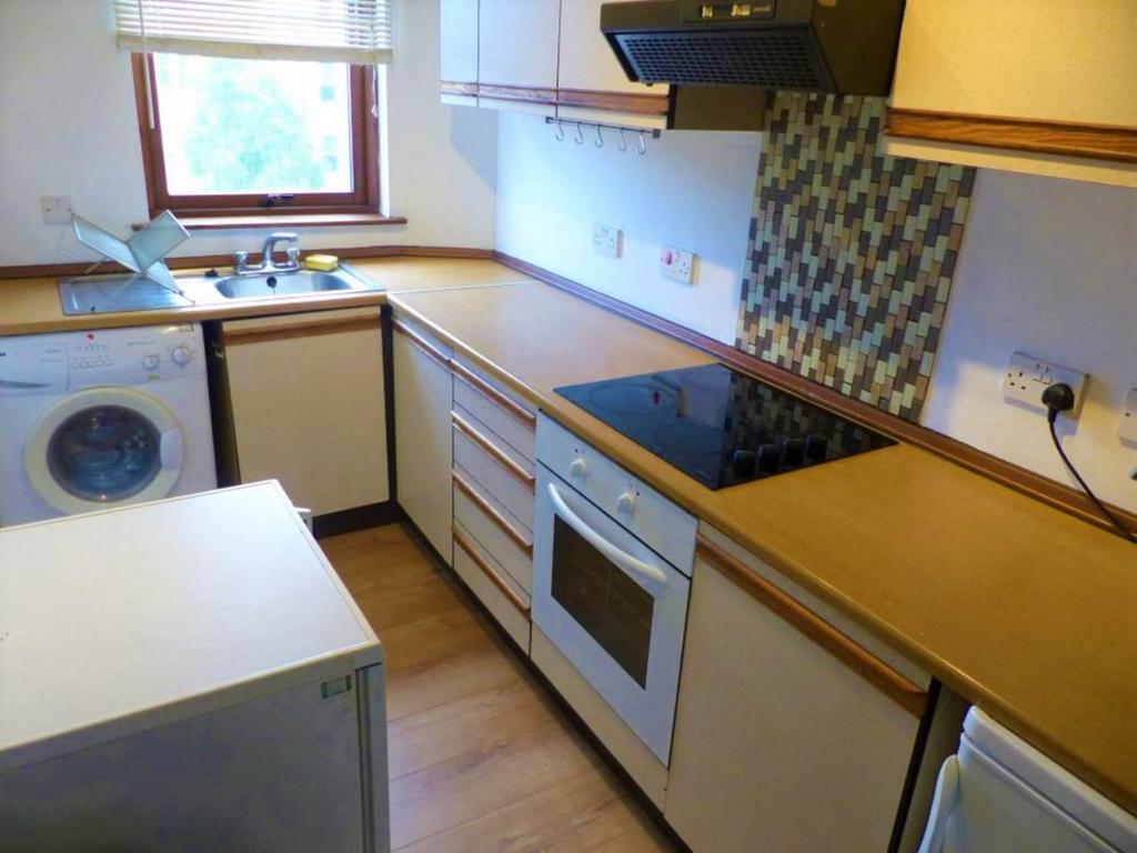 Murieston Lane 24