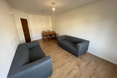 2 bedroom flat to rent, Murieston Lane, Gorgie, Dalry