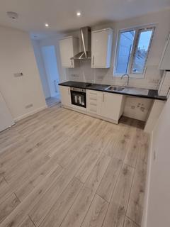 1 bedroom flat to rent, London, N15