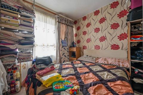 undefined, Burdett Road, E14, Tower Hamlets, London, E14