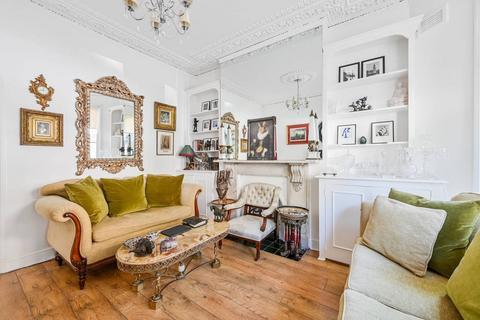 2 bedroom flat to rent, St Luke's Avenue, Clapham High Street, London, SW4