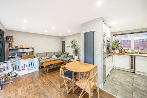 undefined, Blacktree Mews, London SW9