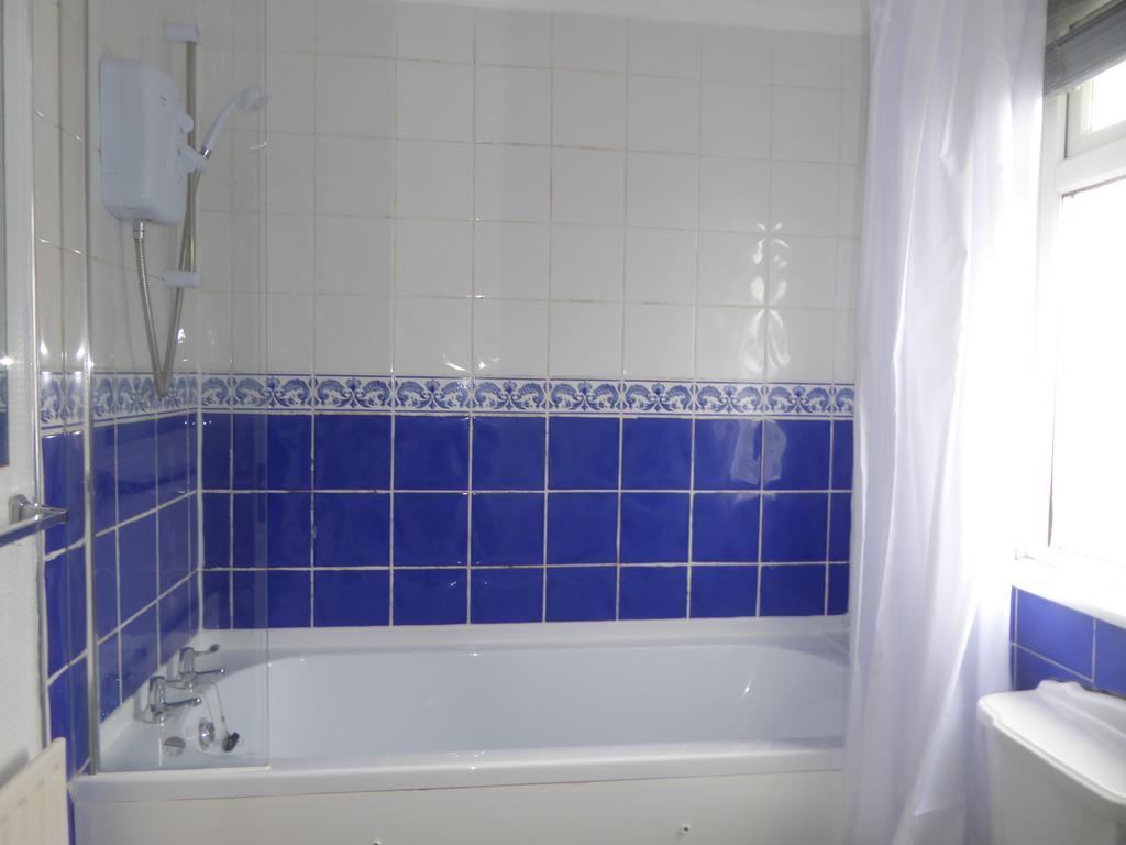 1st floor bathroom