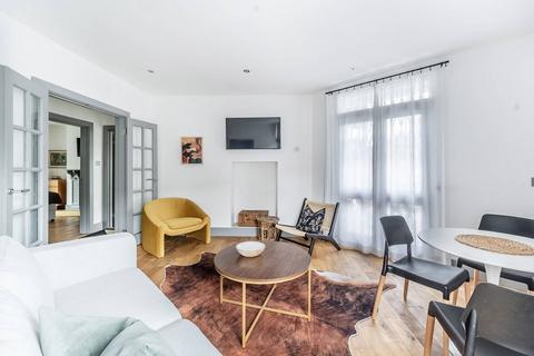 2 bedroom flat for sale, Cremorne Mansions, Chelsea, London, SW10