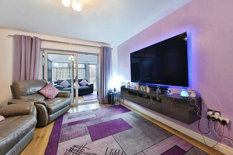 3 bedroom semi-detached house for sale, Harbour Farm Road, Tameside SK14