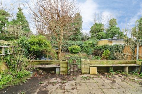 3 bedroom end of terrace house for sale, Wanstead Park Road, Ilford IG1