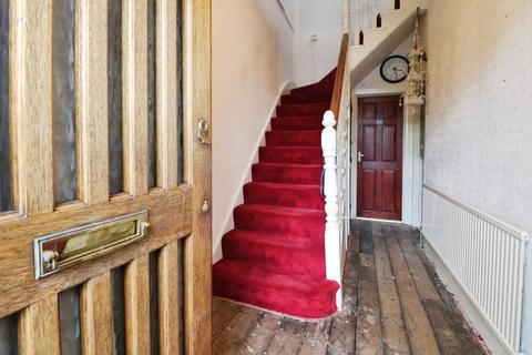 3 bedroom end of terrace house for sale, Wanstead Park Road, Ilford IG1