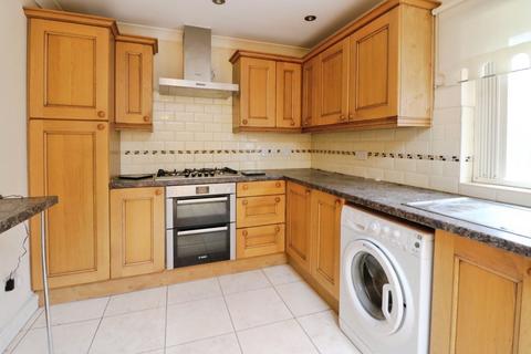 3 bedroom end of terrace house for sale, Wanstead Park Road, Ilford IG1