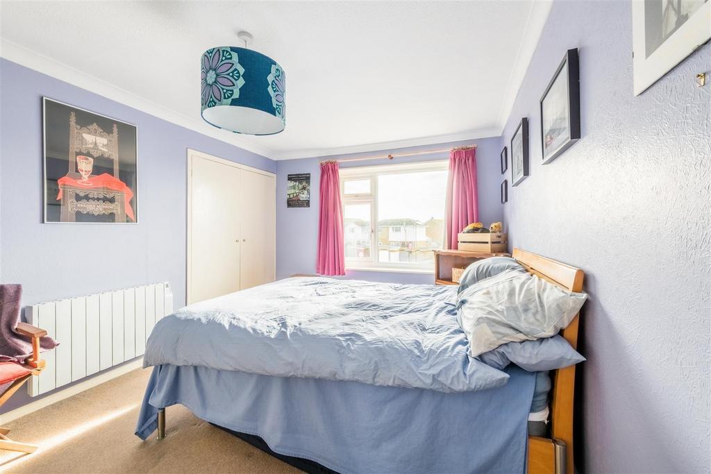 3 Dolphin Court-15.jpg