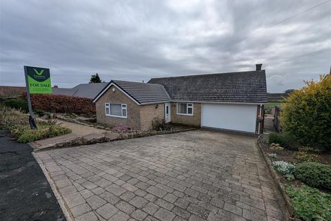 3 bedroom detached bungalow for sale, Garthlands, Heighington Village