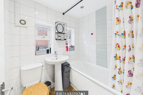 2 bedroom flat for sale, Little Bedford Street, North Shields