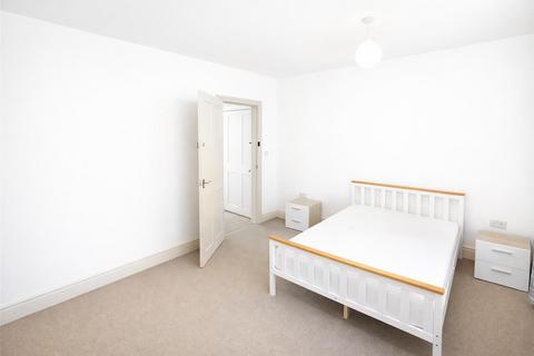 2 bedroom terraced house for sale, Abington Avenue, Abington, Northampton NN1
