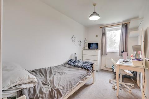 2 bedroom ground floor flat for sale, Butts Road, Sholing