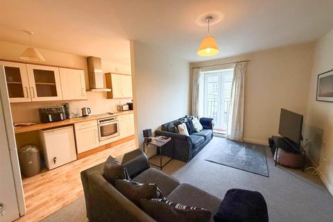 2 bedroom apartment for sale, Nicolsons Place, Silsden,