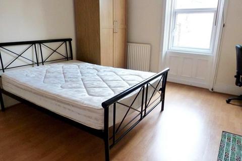 undefined, Brentwood Gardens, Newcastle upon Tyne NE2