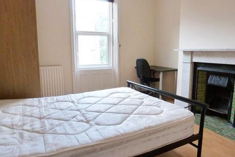 undefined, Brentwood Gardens, Newcastle upon Tyne NE2