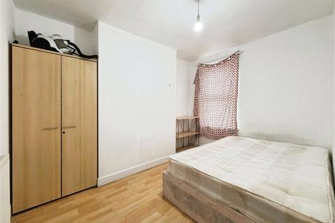 3 bedroom terraced house for sale, Lion Road, Bexleyheath DA6