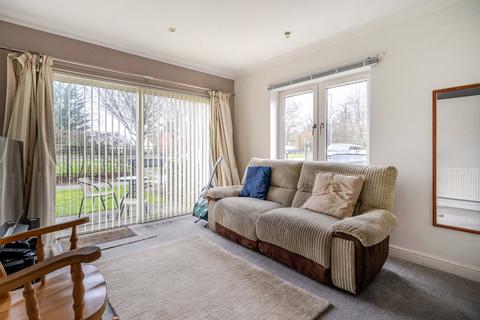 1 bedroom apartment for sale, London Road, Binfield, Bracknell