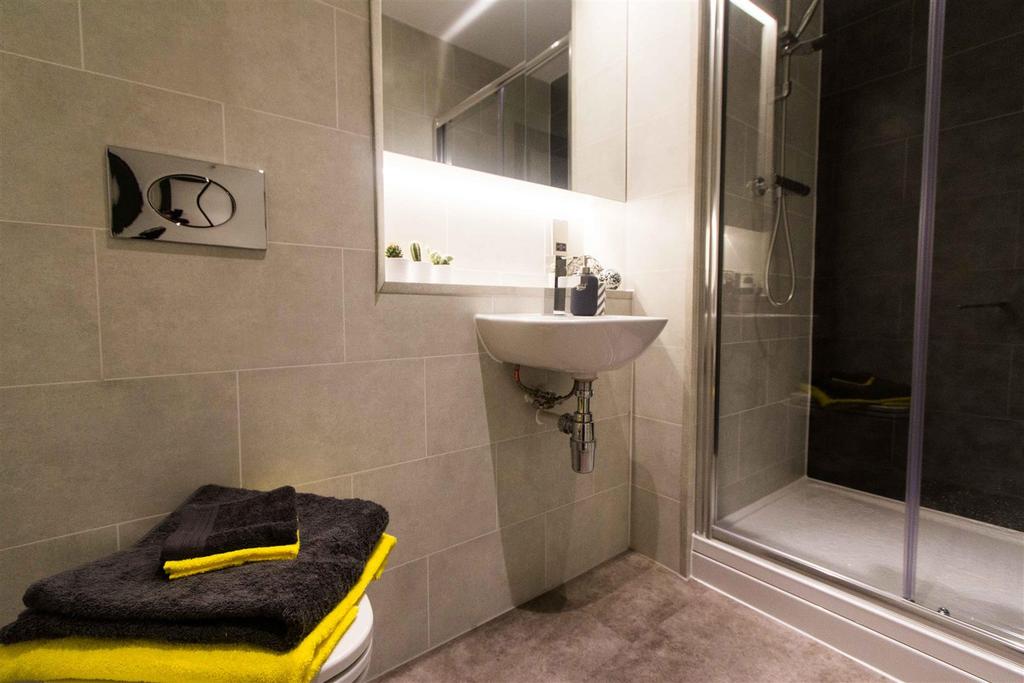 Apartment6 (9).JPG